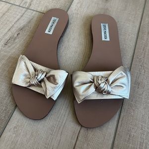 Steve Madden Gold Bow Sandal